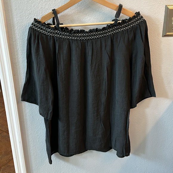 Off shoulder boho top oversized small - Picture 4 of 6